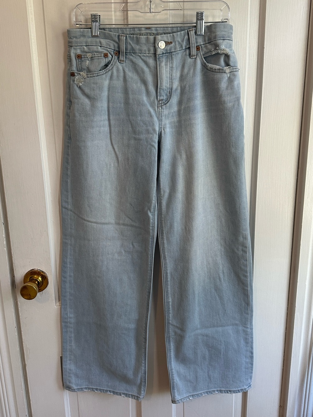 American Eagle Outfitters Curvy Stovepipe Light Blue Jeans - Size 2 Short
